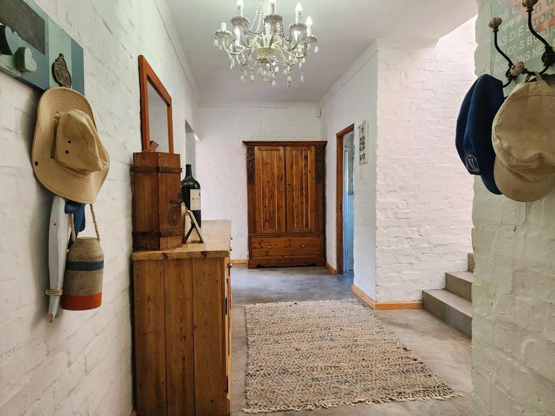 4 Bedroom Property for Sale in De Kelders Western Cape